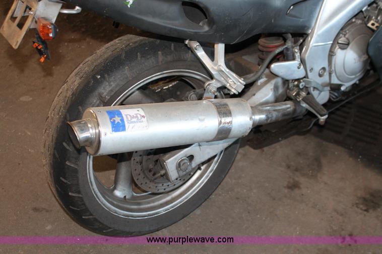 image for item V9089 1998 Yamaha YZF 600R motorcycle