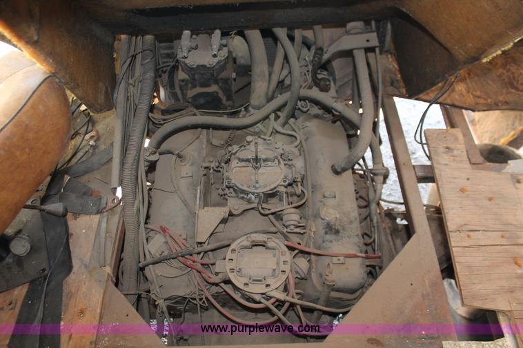 image for item V9090 1984 Chevrolet Cruise Air II camper