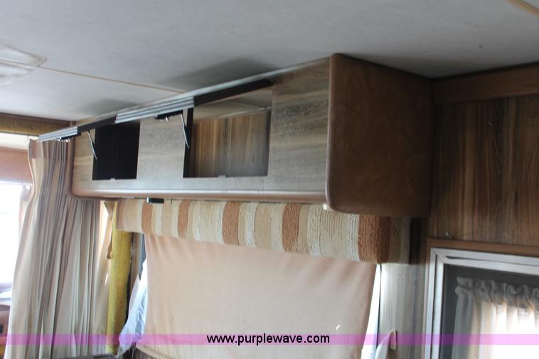 image for item V9090 1984 Chevrolet Cruise Air II camper