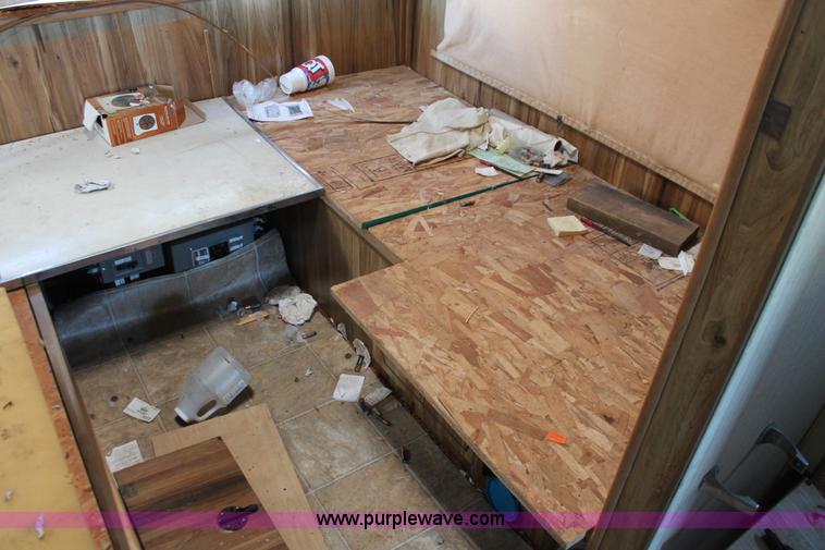 image for item V9090 1984 Chevrolet Cruise Air II camper