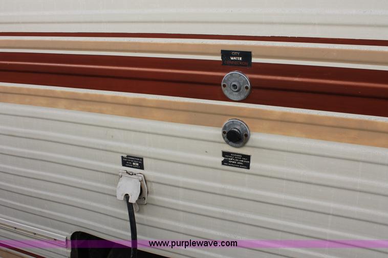 image for item V9090 1984 Chevrolet Cruise Air II camper