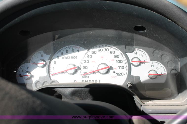 image for item V9093 2002 Mercury Mountaineer SUV