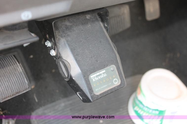 image for item V9093 2002 Mercury Mountaineer SUV