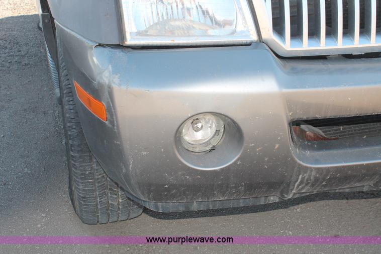 image for item V9093 2002 Mercury Mountaineer SUV