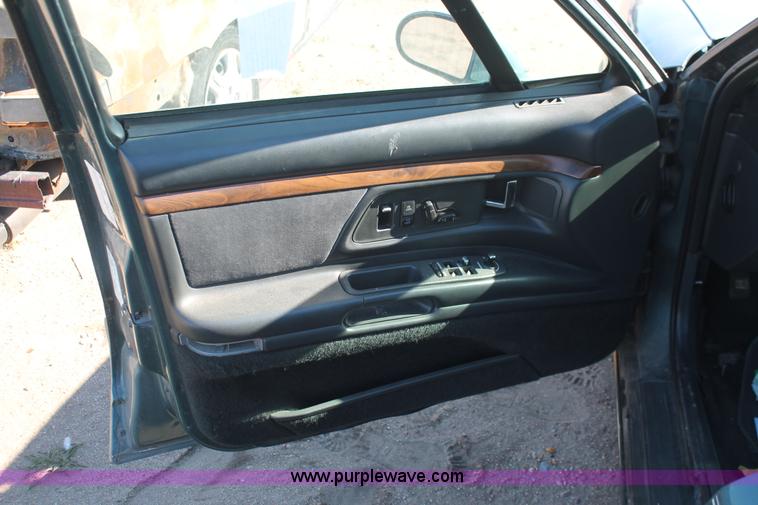 image for item V9095 1996 Oldsmobile Eighty Eight LS