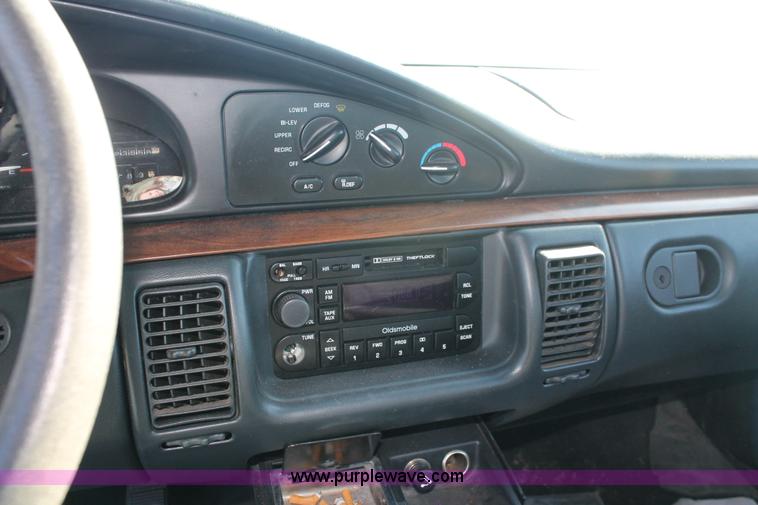 image for item V9095 1996 Oldsmobile Eighty Eight LS