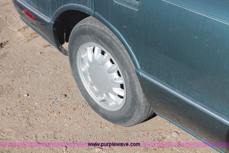 image for item V9095 1996 Oldsmobile Eighty Eight LS