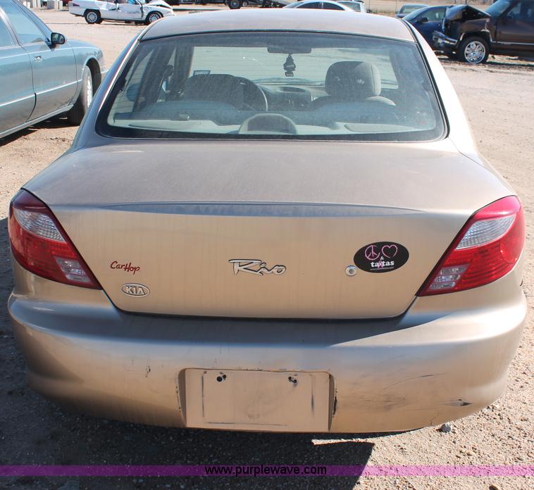 image for item V9096 2002 Kia Rio
