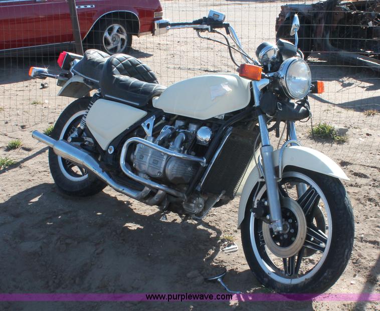 image for item V9097 1980 Honda GL1000 motorcycle