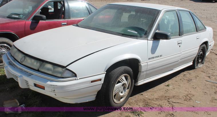 image for item V9102 1996 Pontiac Grand Prix SE