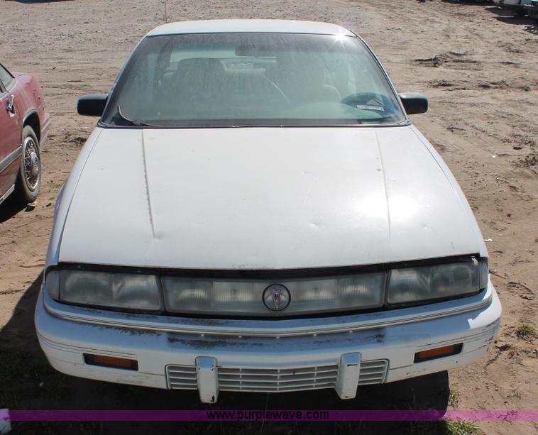 image for item V9102 1996 Pontiac Grand Prix SE