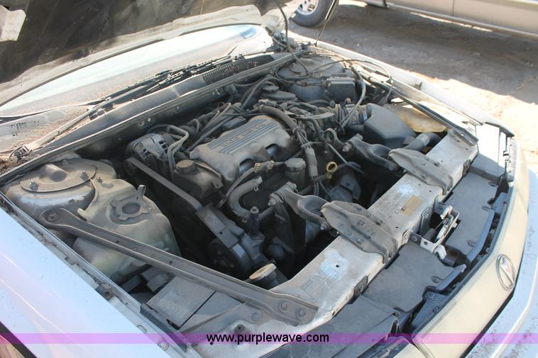 image for item V9102 1996 Pontiac Grand Prix SE