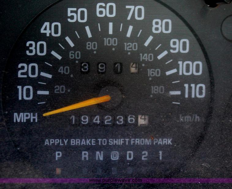 image for item V9103 1998 Chevrolet Lumina