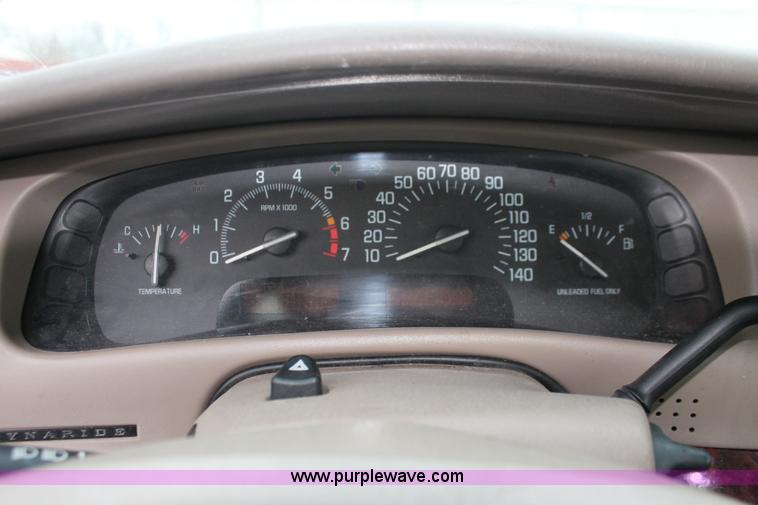 image for item V9216 1998 Buick Park Avenue Ultra