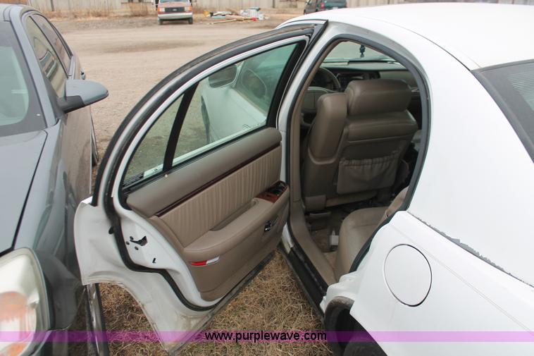image for item V9216 1998 Buick Park Avenue Ultra