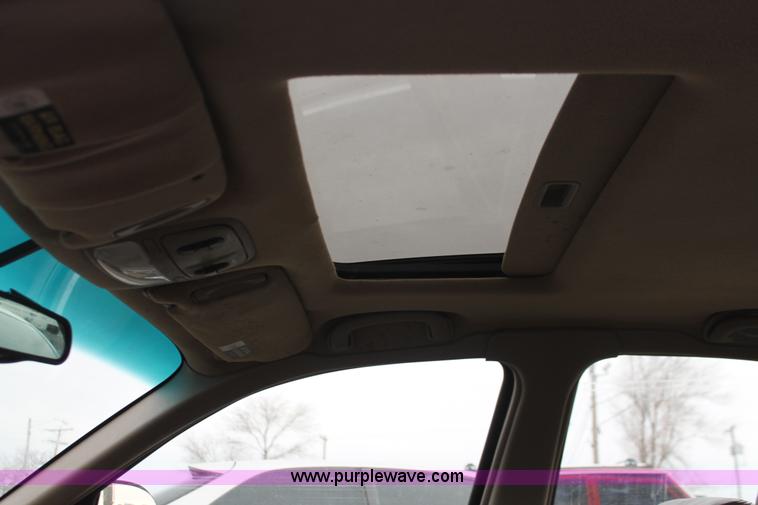 image for item V9216 1998 Buick Park Avenue Ultra