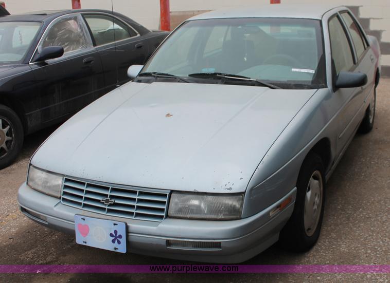 image for item V9217 1996 Chevrolet Corsica