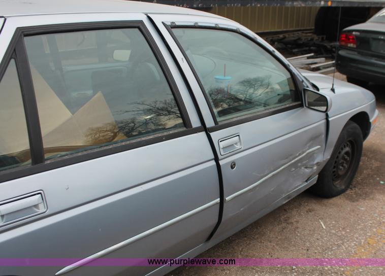 image for item V9217 1996 Chevrolet Corsica