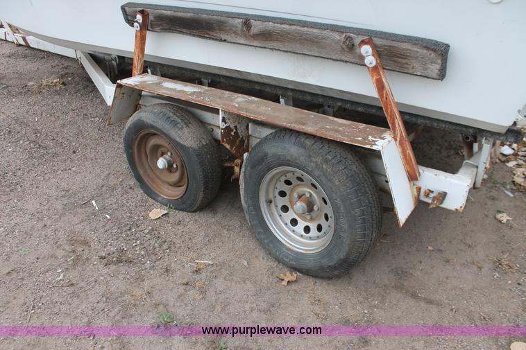 image for item V9219 1967 Chrysler 17' boat