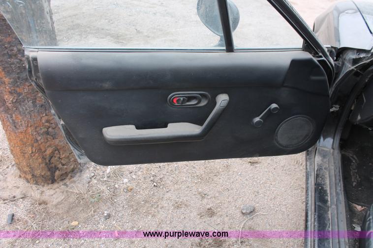 image for item V9220 1996 Mazda MX-5 Miata convertible