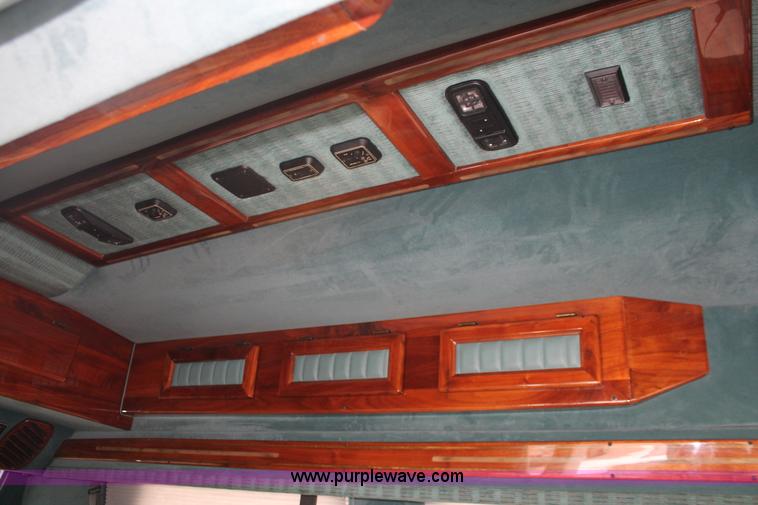 image for item V9221 1993 Chevrolet G30 Sport van