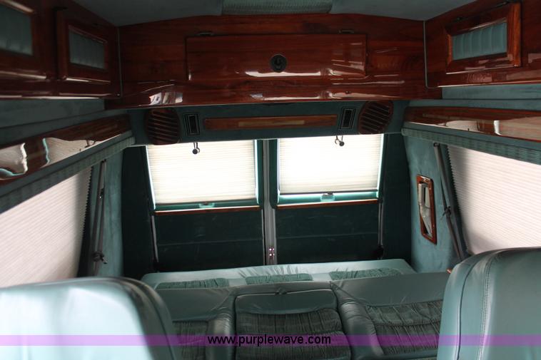 image for item V9221 1993 Chevrolet G30 Sport van