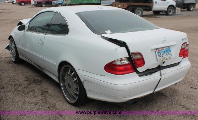 image for item V9222 2000 Mercedes Benz CLK320
