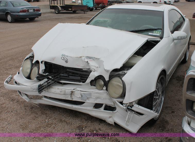 image for item V9222 2000 Mercedes Benz CLK320