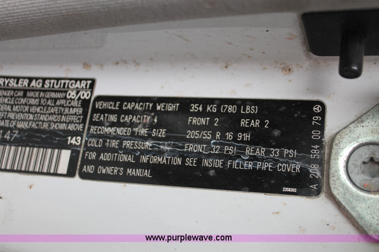 image for item V9222 2000 Mercedes Benz CLK320