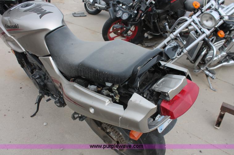 image for item V9224 2007 Kawasaki EX500D Ninja motorcycle