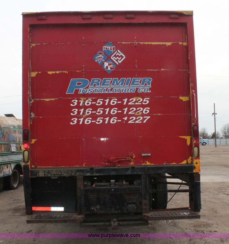 image for item V9225 1997 GMC C6500 box truck