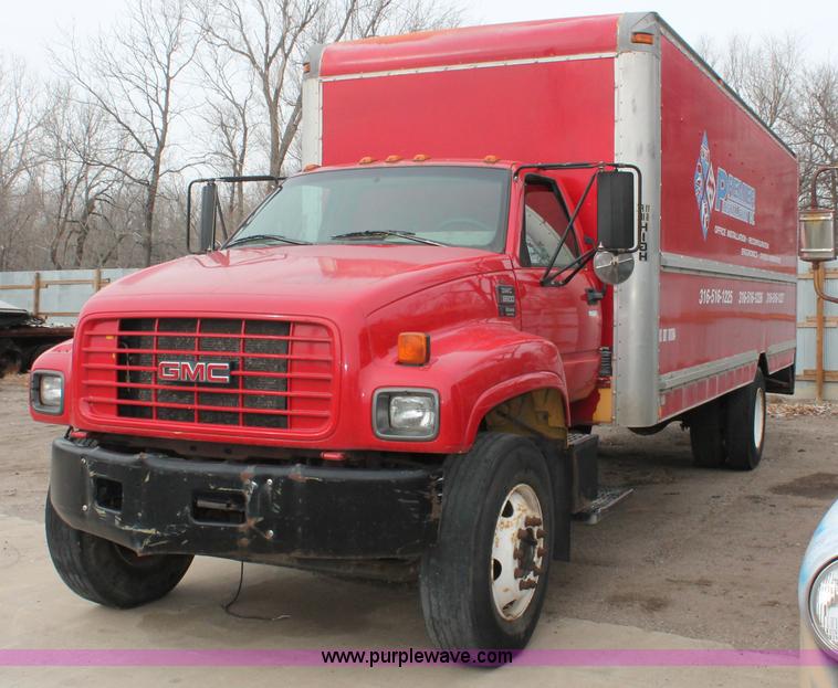 image for item V9225 1997 GMC C6500 box truck