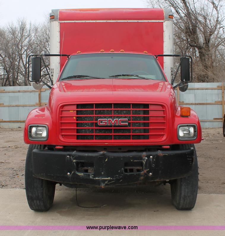 image for item V9225 1997 GMC C6500 box truck