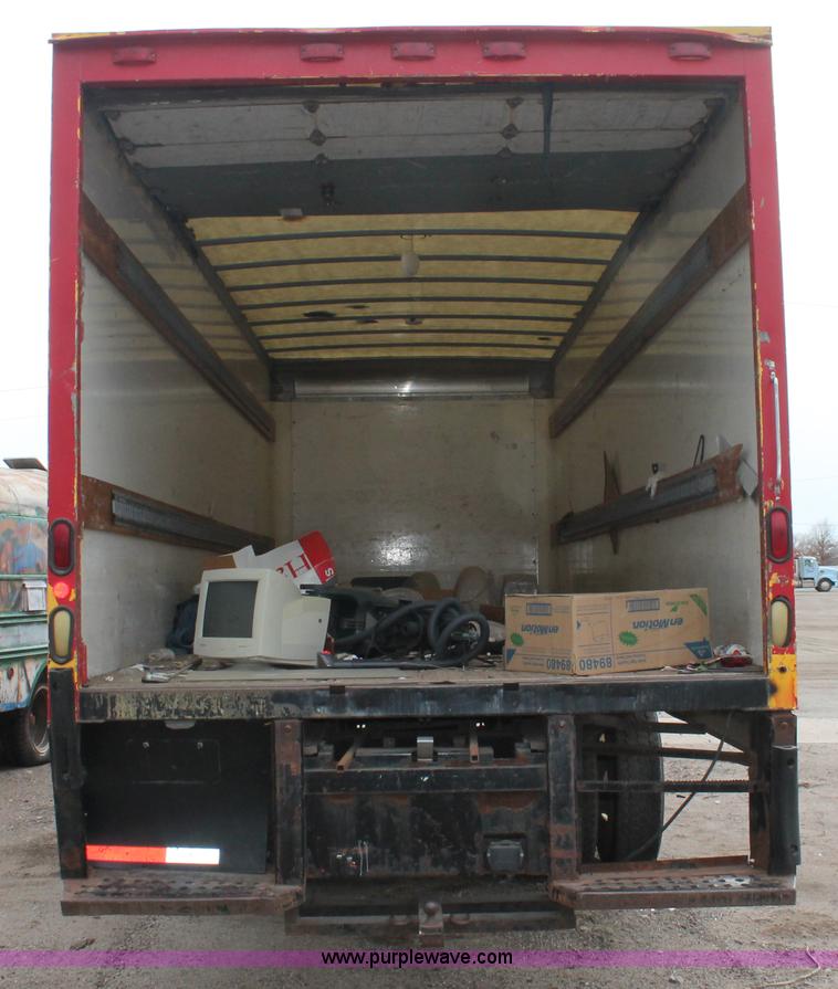 image for item V9225 1997 GMC C6500 box truck