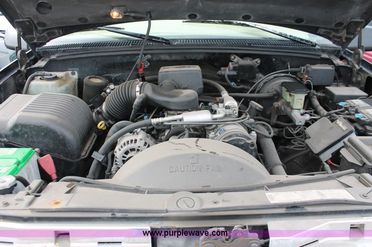 image for item V9226 1997 Chevrolet Tahoe LT SUV