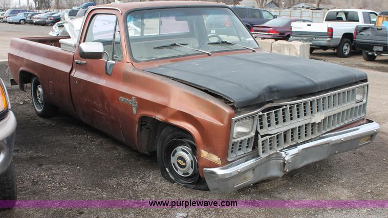 image for item V9227 1982 Chevrolet Custom Deluxe 10 pickup truck