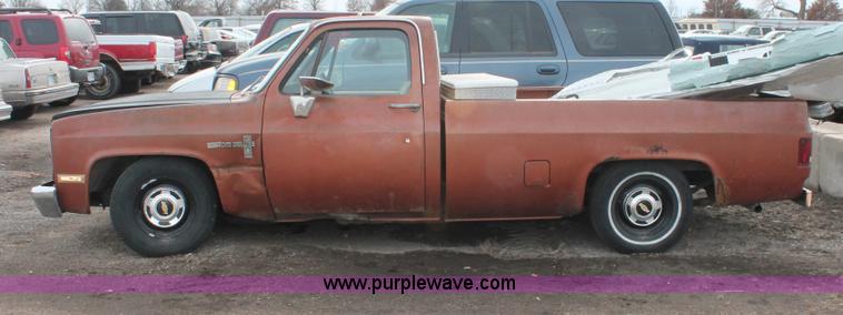 image for item V9227 1982 Chevrolet Custom Deluxe 10 pickup truck