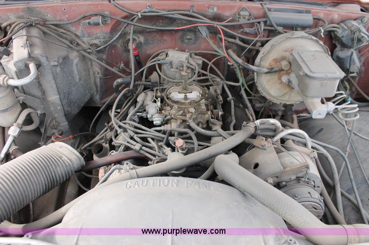 image for item V9227 1982 Chevrolet Custom Deluxe 10 pickup truck