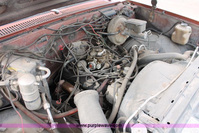 image for item V9227 1982 Chevrolet Custom Deluxe 10 pickup truck