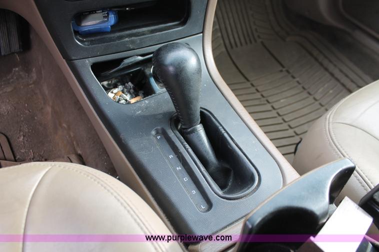 image for item V9228 2002 Dodge Intrepid