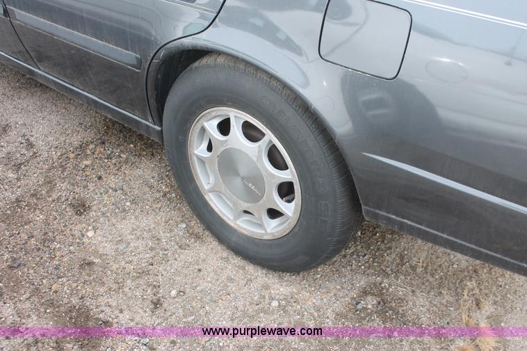 image for item V9229 1994 Nissan Maxima GXE