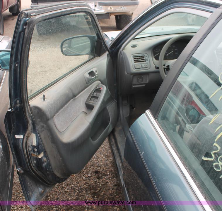 image for item V9230 1997 Honda Civic LX