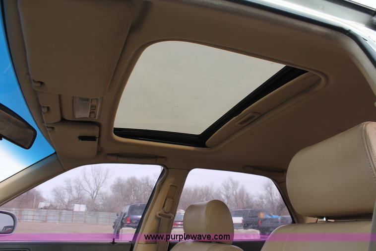 image for item V9232 1992 Acura Legend LS