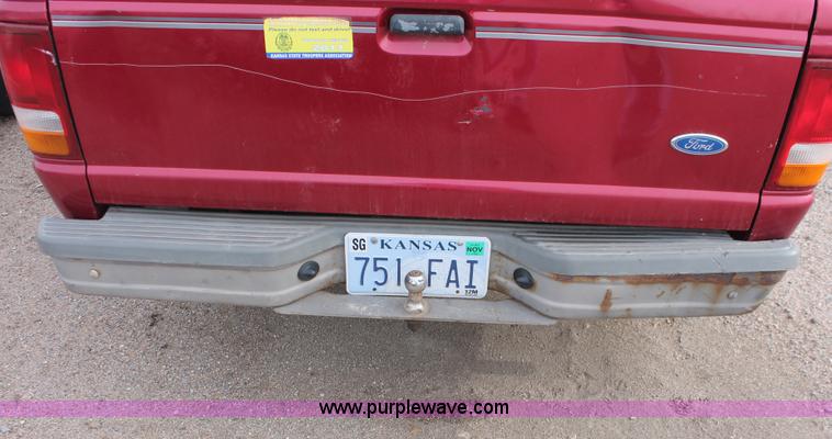 image for item V9233 1994 Ford Ranger pickup truck