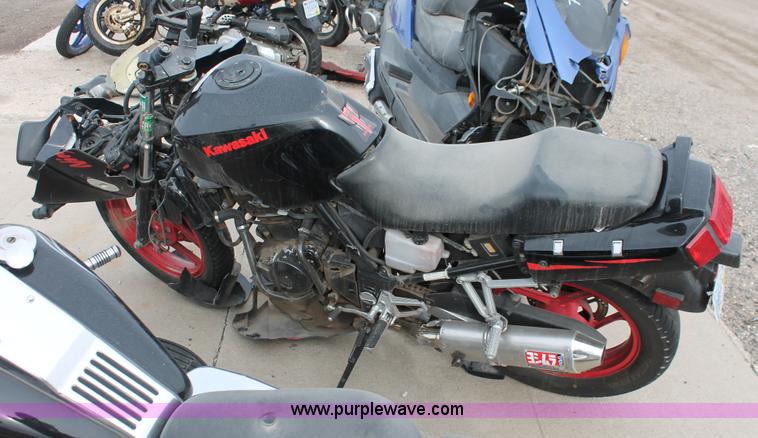 image for item V9234 1995 Kawasaki Ninja motorcycle