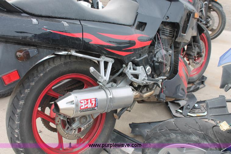 image for item V9234 1995 Kawasaki Ninja motorcycle