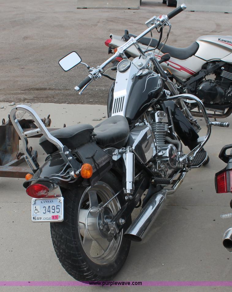 image for item V9235 2008 Roketa Tonga 250 motorcycle