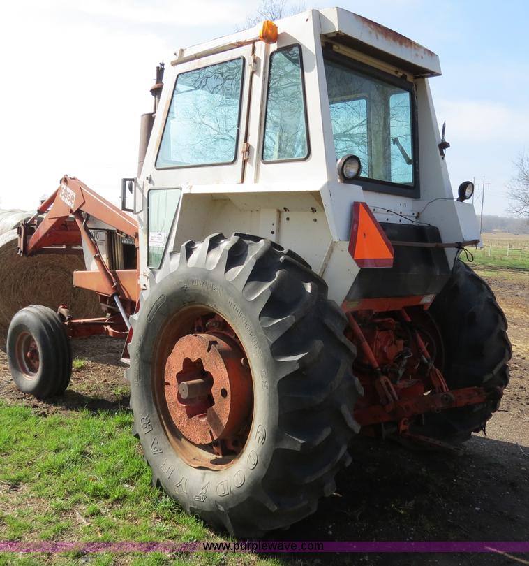 image for item B4606 1976 Case 970 tractor