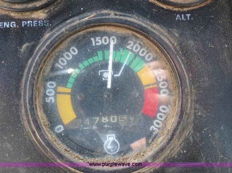 image for item B4606 1976 Case 970 tractor