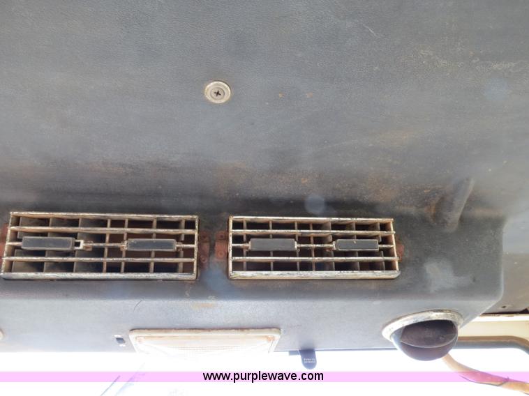 image for item B4606 1976 Case 970 tractor